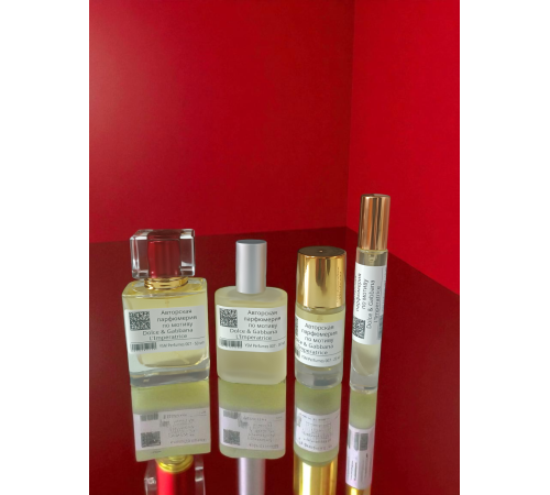 Dolce & Gabbana  L'Imperatrice (мотив) Dolce & Gabbana  L'Imperatrice (мотив)